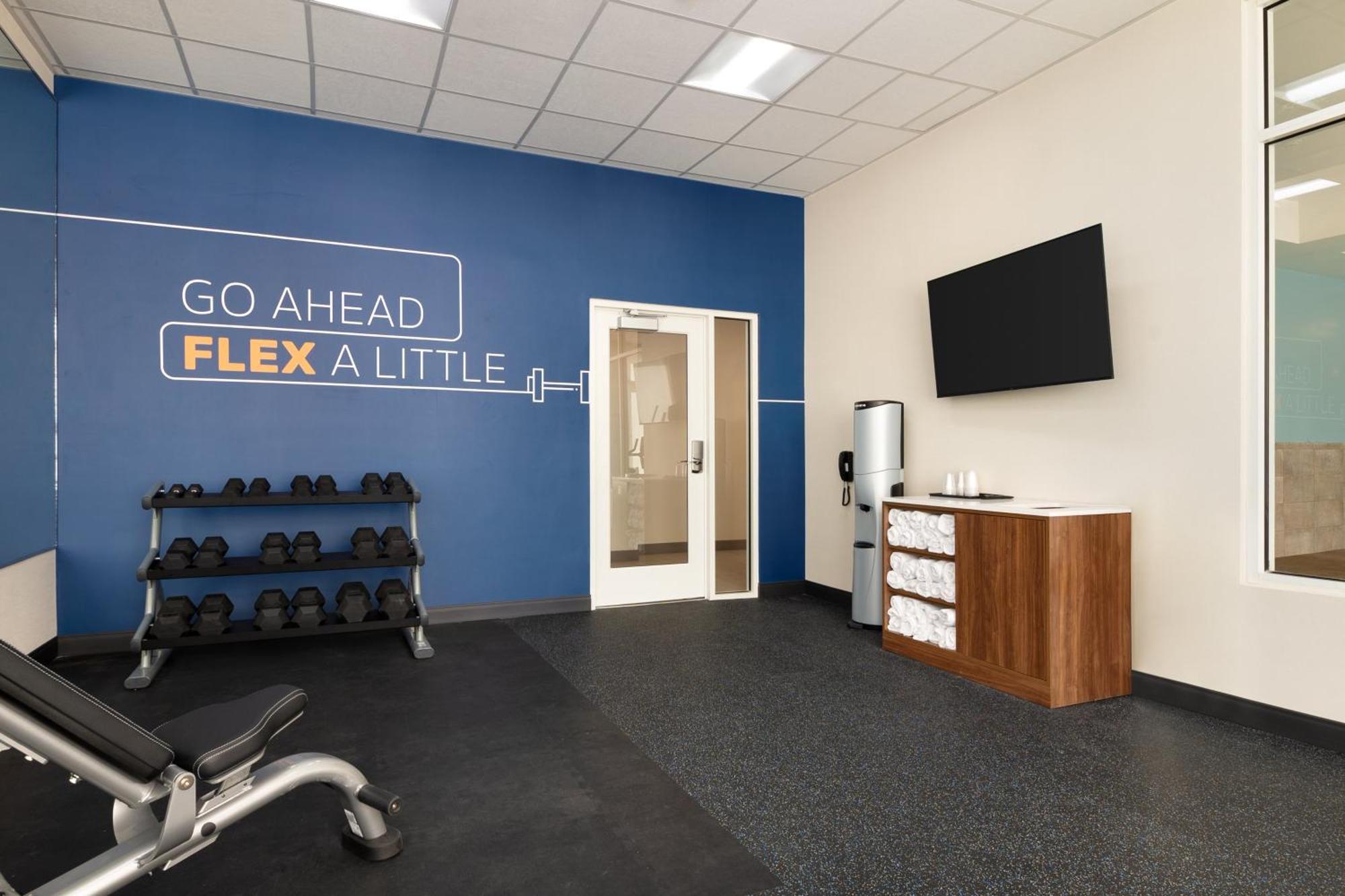 Holiday Inn Express Richmond By Ihg Buitenkant foto
