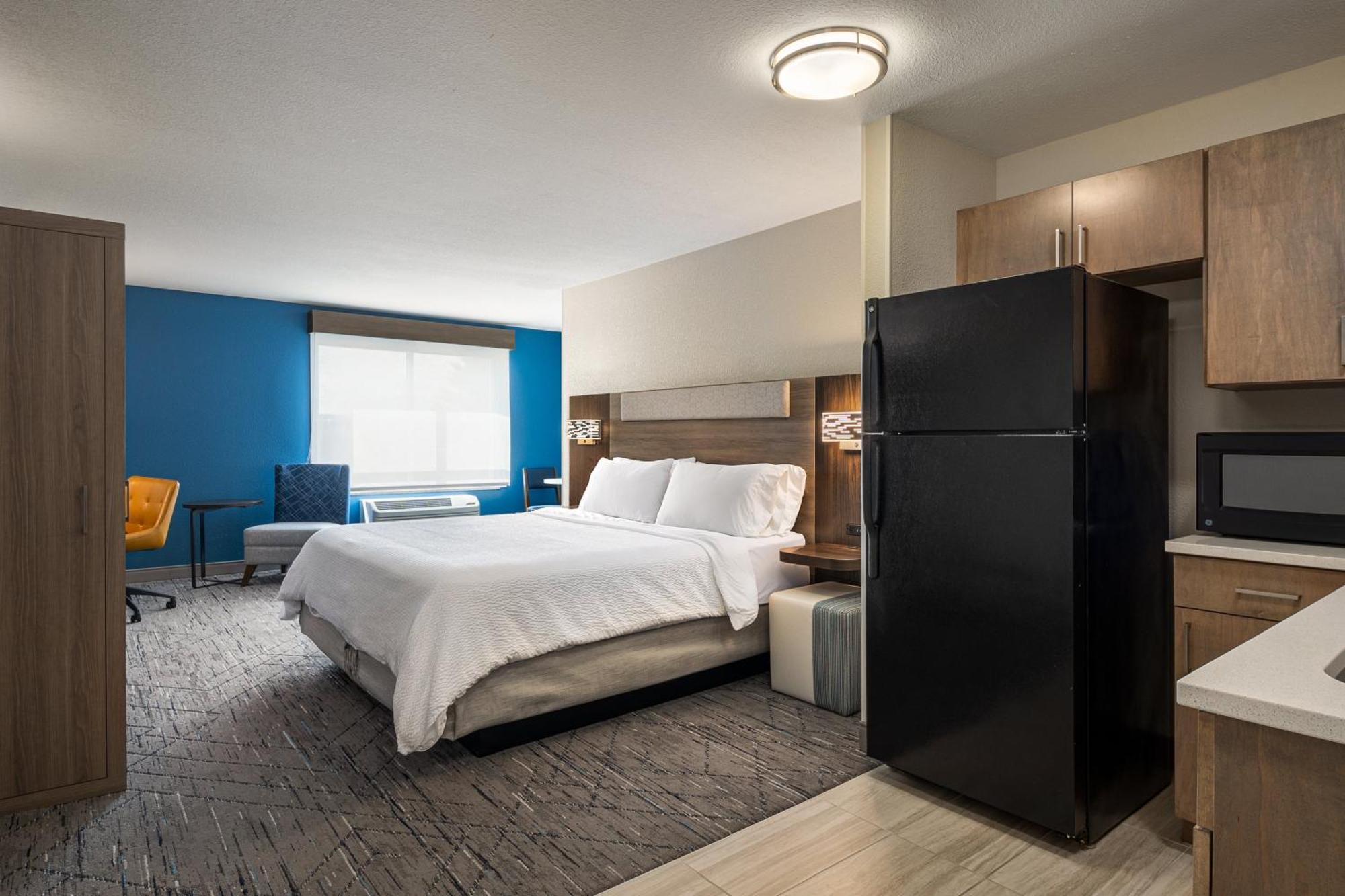 Holiday Inn Express Richmond By Ihg Buitenkant foto
