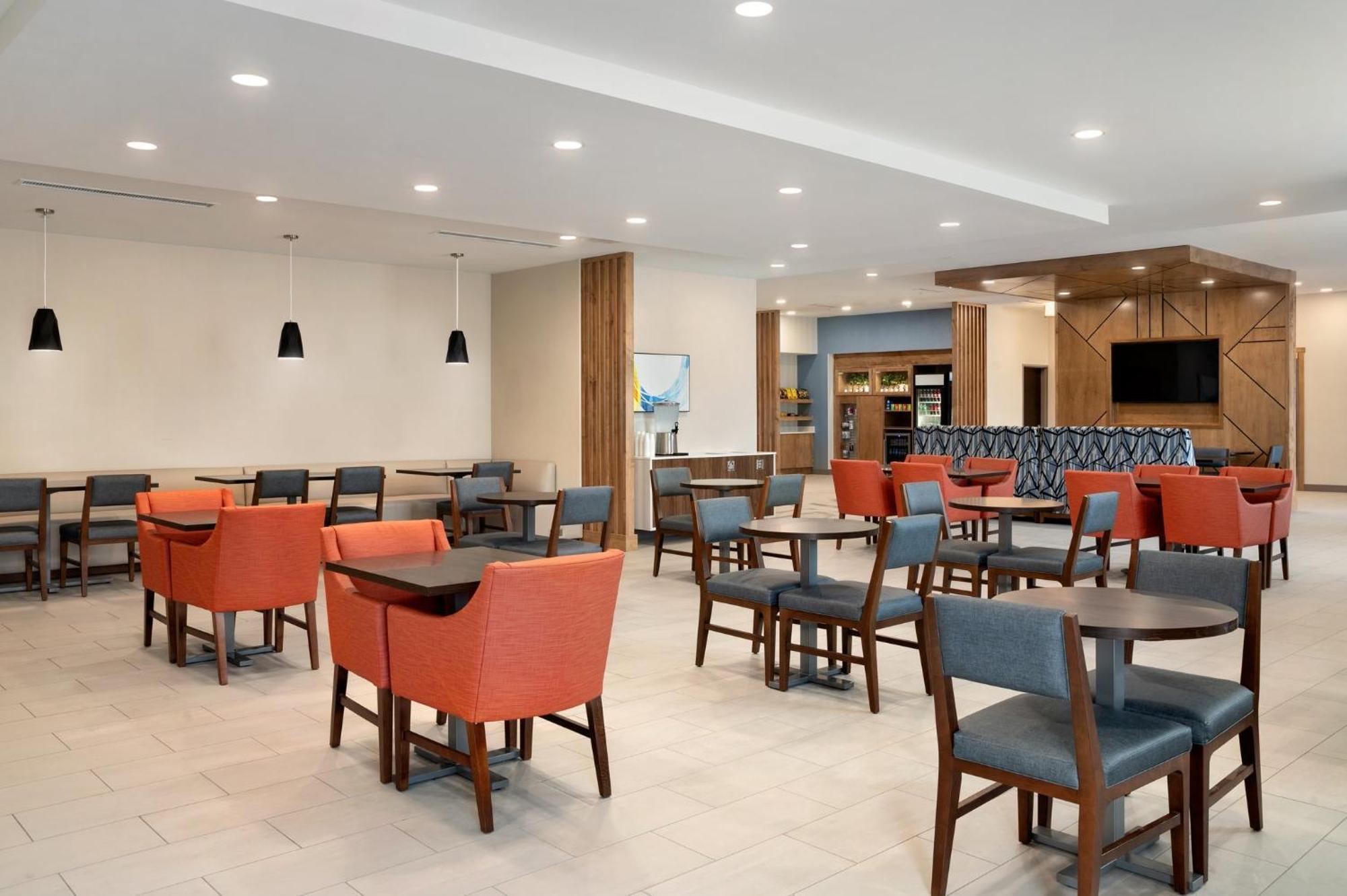 Holiday Inn Express Richmond By Ihg Buitenkant foto