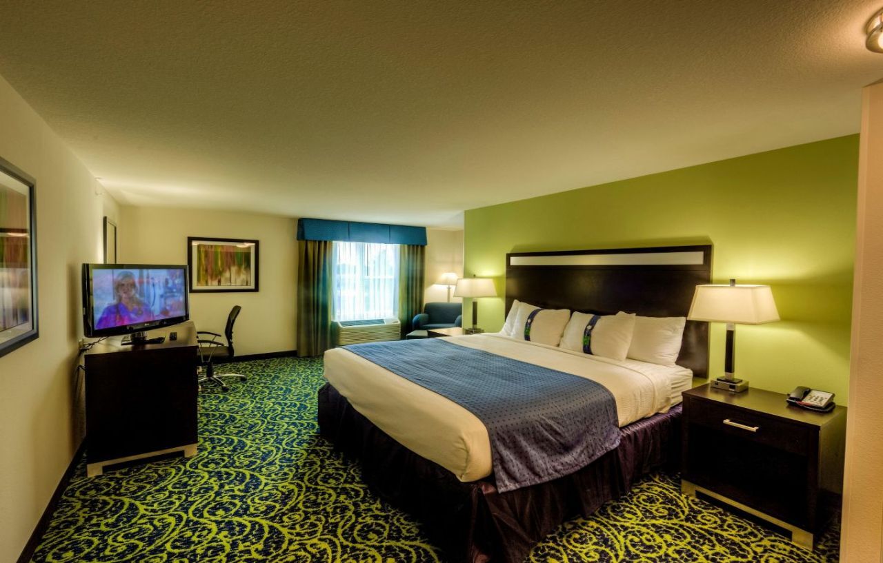 Holiday Inn Express Richmond By Ihg Buitenkant foto