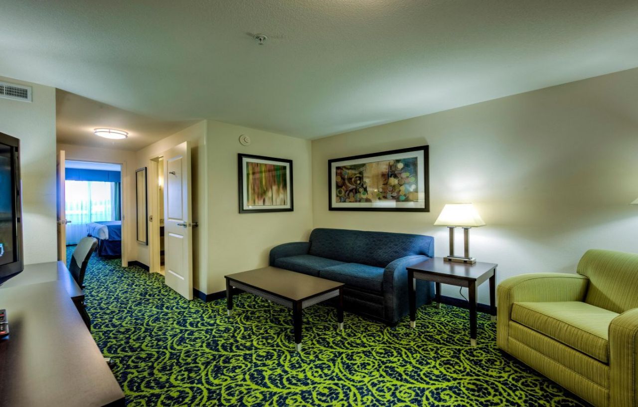 Holiday Inn Express Richmond By Ihg Buitenkant foto